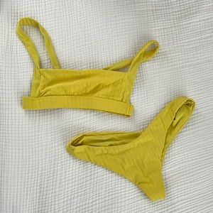 Revolve Yellow Swim Set